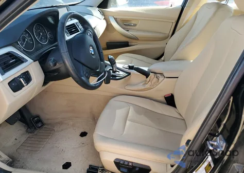 2015 BMW 320 I xDrive из США, поврежденный, VIN WBA3C3C5XFK203095